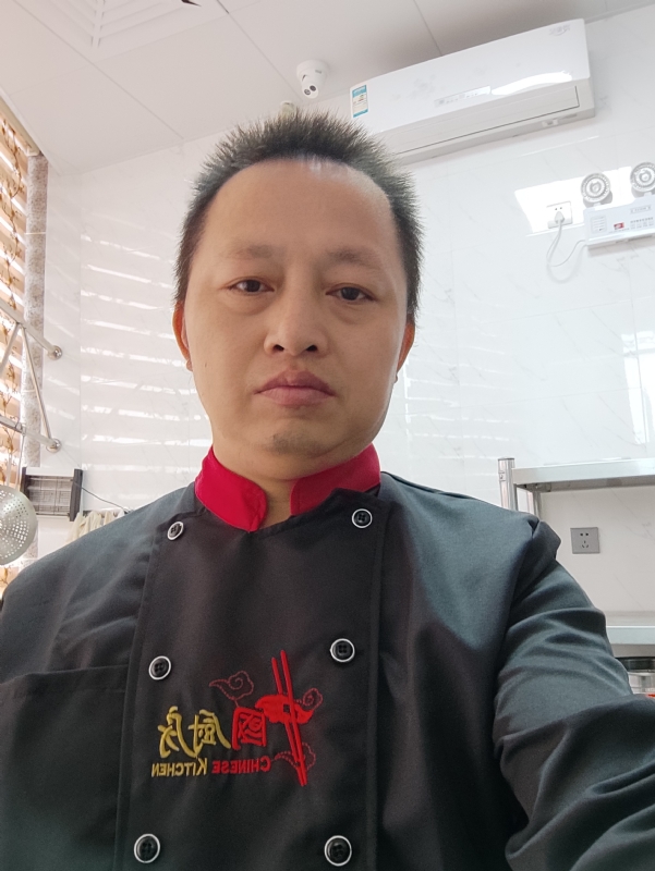 圆梦的第三张照片--潍坊相亲服务中心