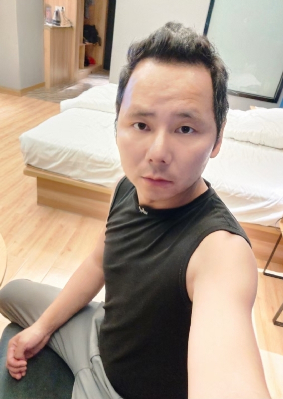 爱远的要命的第一张照片--潍坊相亲服务中心