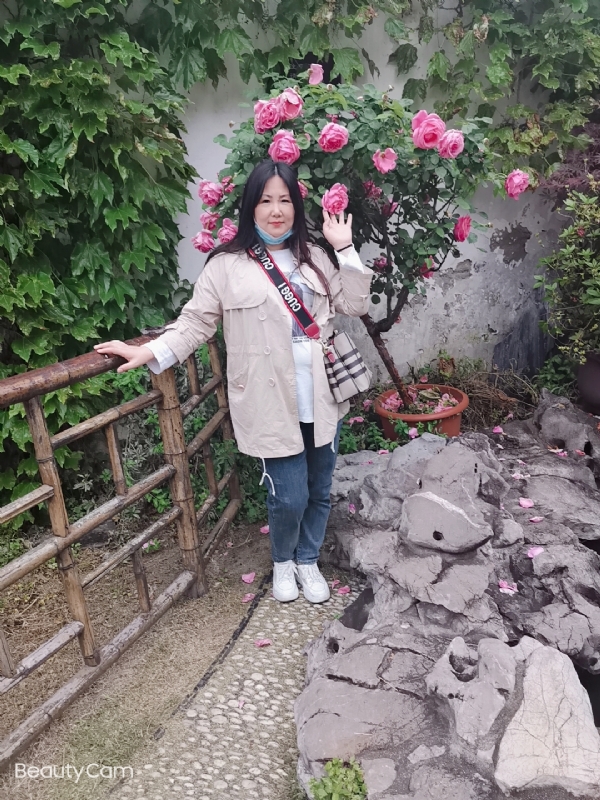 乖乖一女的第三张照片--潍坊相亲服务中心