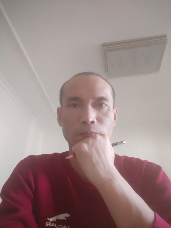 左边的第一张照片--潍坊相亲服务中心