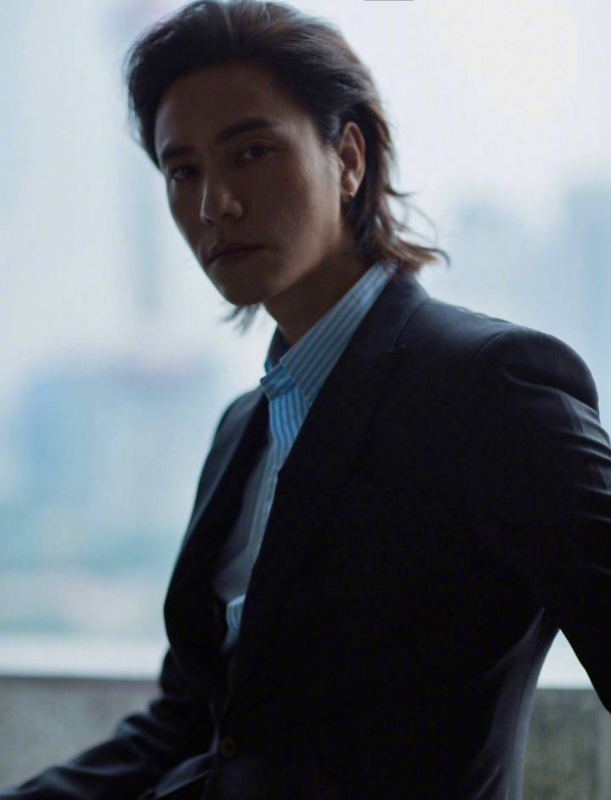 李嘉廷的第三张照片--潍坊相亲服务中心