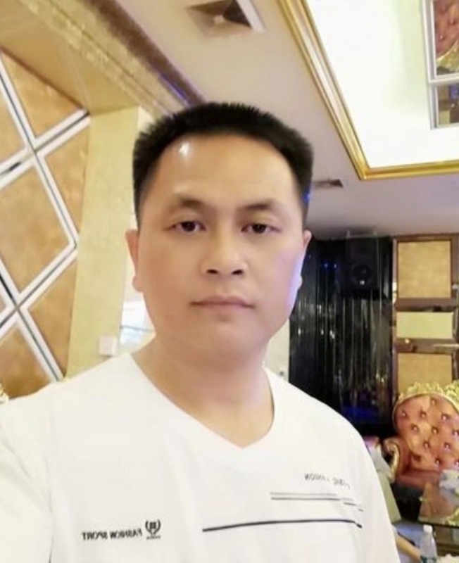 小梁的第一张照片--潍坊相亲服务中心