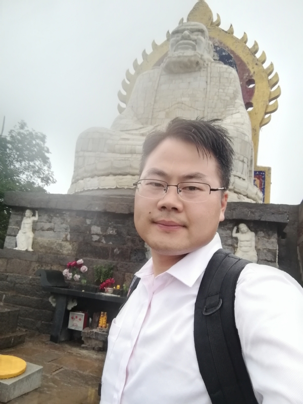 江洋党总顾问的第一张照片--潍坊相亲服务中心