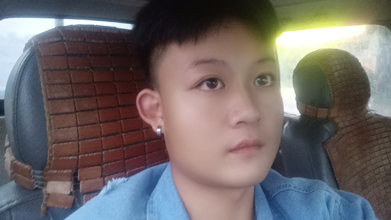 何新的第一张照片--潍坊相亲服务中心