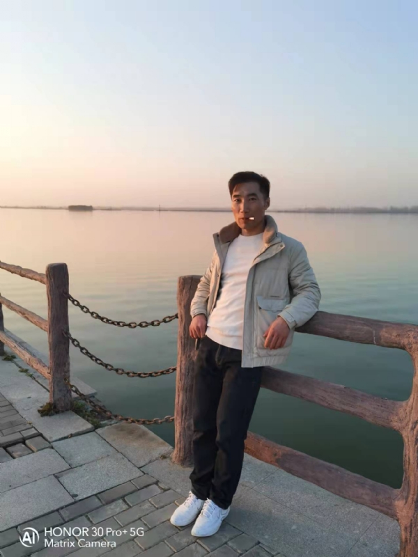 望月兔的第一张照片--潍坊相亲服务中心