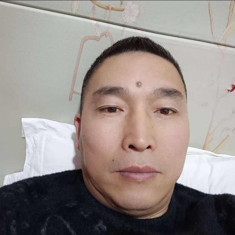 痴情男的第二张照片--潍坊相亲服务中心