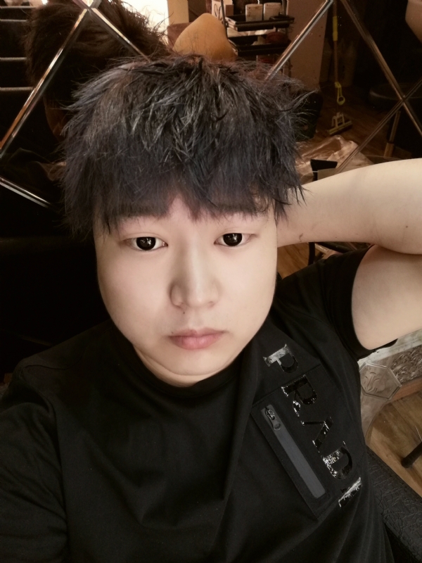 夜微凉的第二张照片--潍坊相亲服务中心