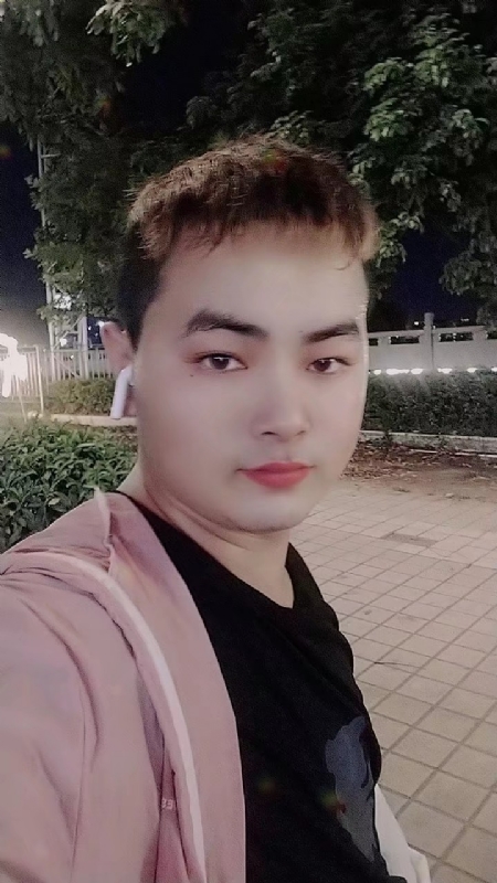 康玖伟的第一张照片--潍坊相亲服务中心