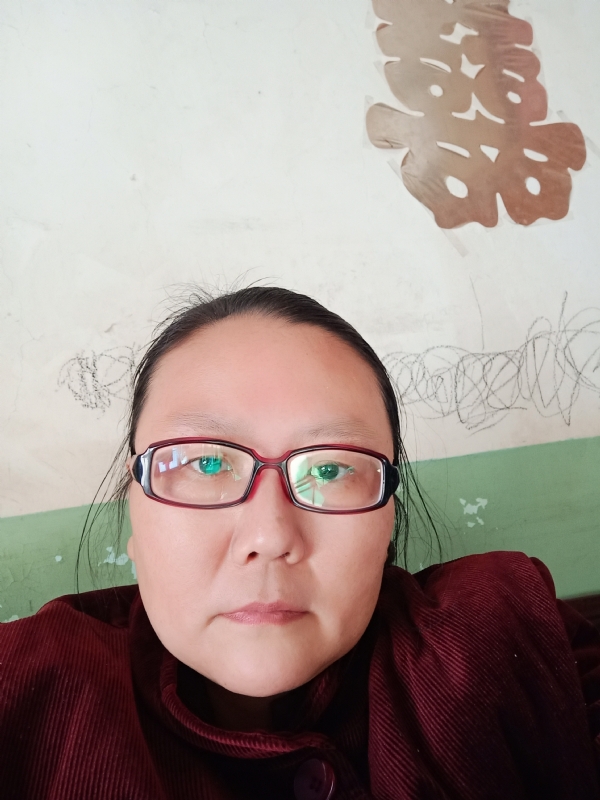 苦乐的第三张照片--潍坊相亲服务中心