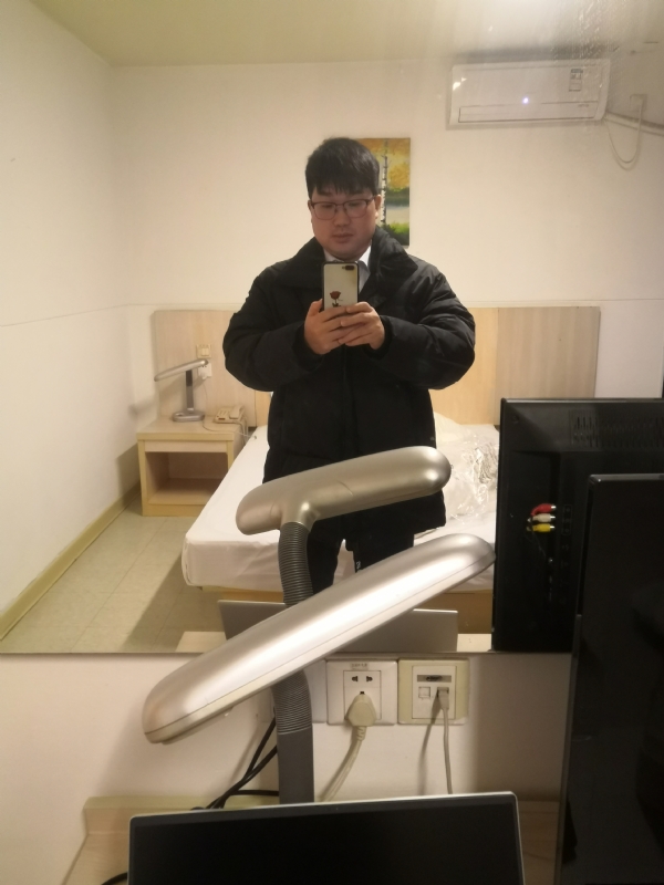 胡先生的第二张照片--潍坊相亲服务中心