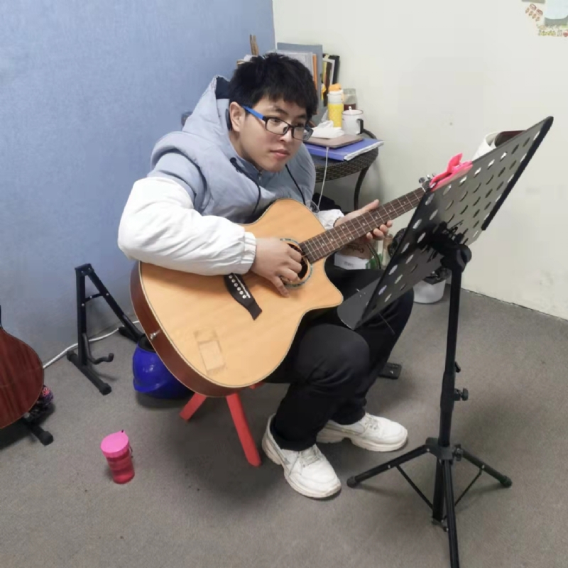 连城诀的第二张照片--潍坊相亲服务中心