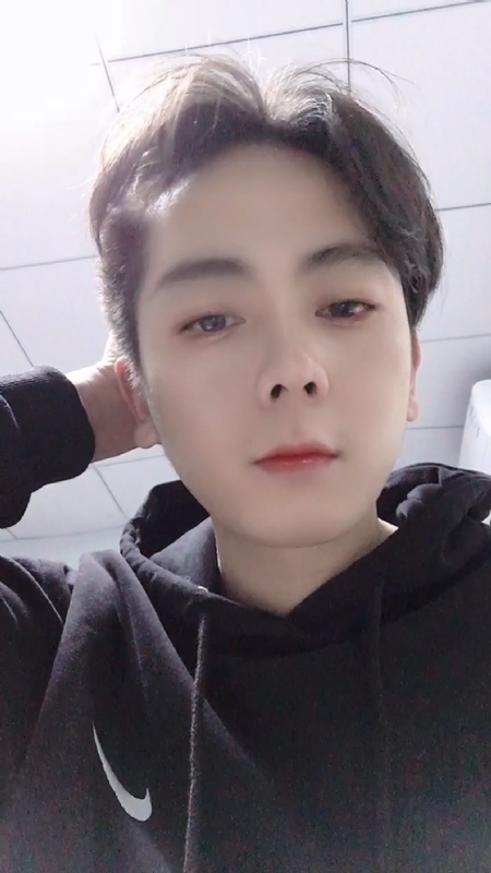 鹤枫的第一张照片--潍坊相亲服务中心