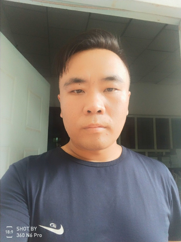 云的第一张照片--潍坊相亲服务中心