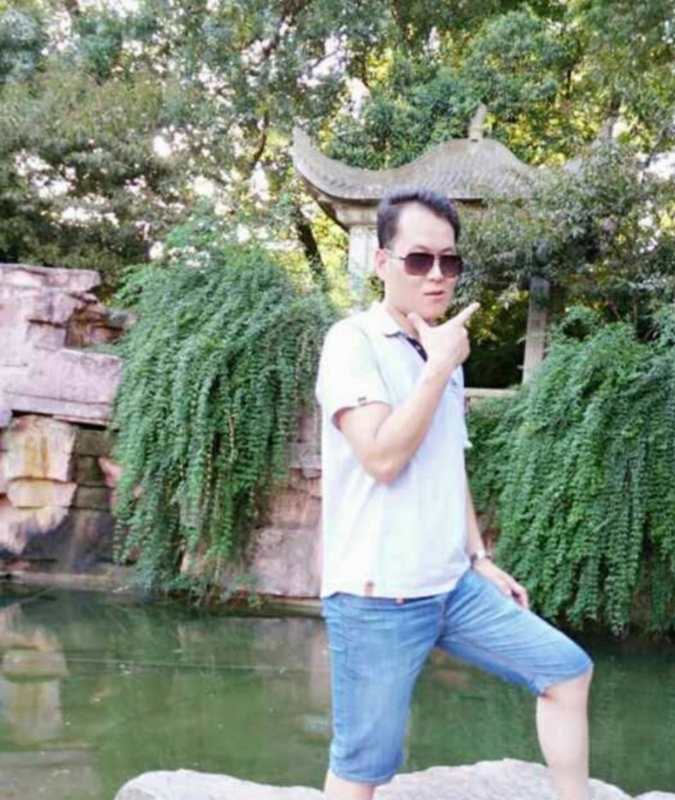 随缘的第一张照片--潍坊相亲服务中心