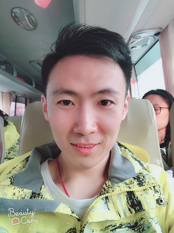 郭白白的第二张照片--潍坊相亲服务中心