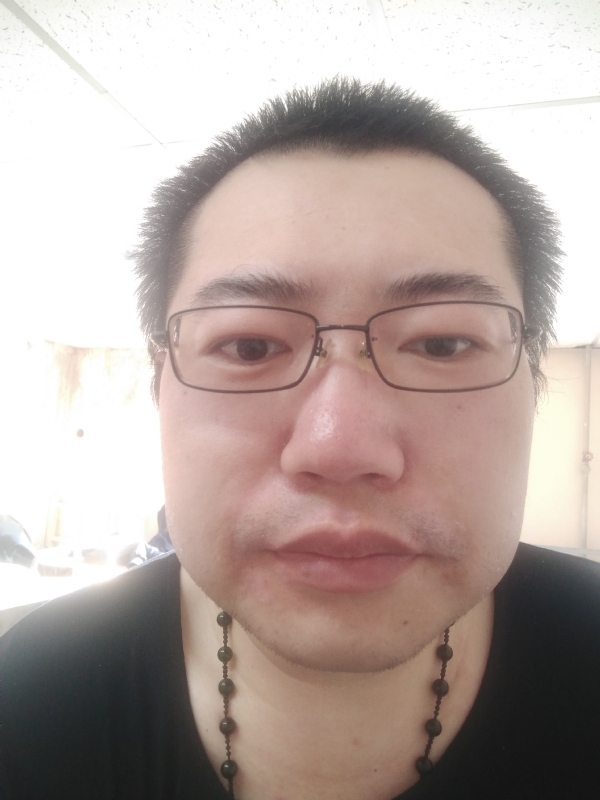 星尘的第二张照片--潍坊相亲服务中心