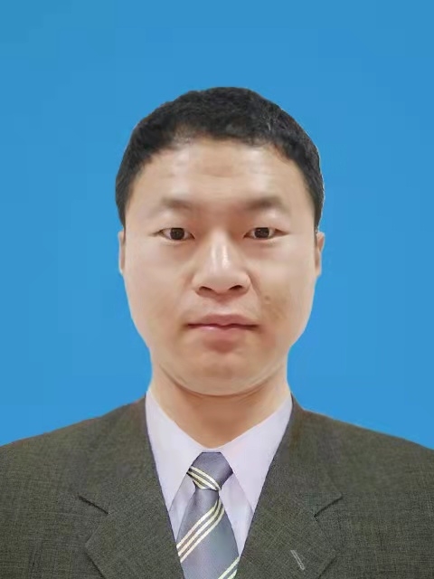 雨哥的第一张照片--潍坊相亲服务中心