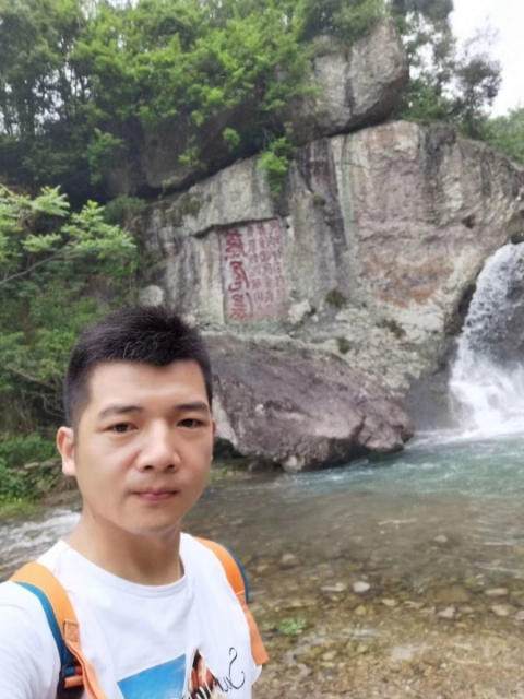 愿得一人心的第一张照片--潍坊相亲服务中心