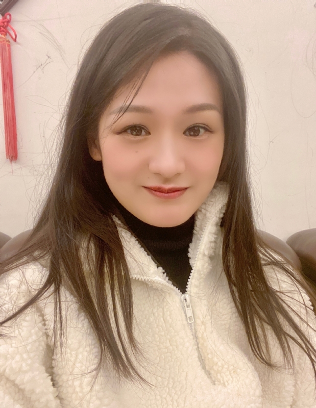 盧盈穎的第二张照片--潍坊相亲服务中心