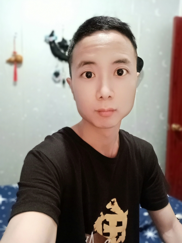 轻柔的热风的第二张照片--潍坊相亲服务中心