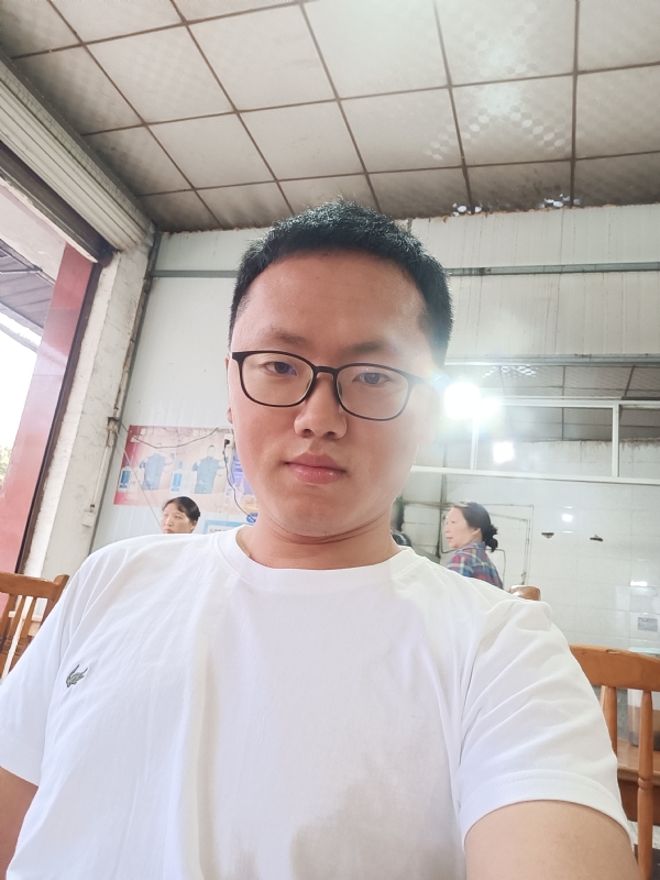 简单快了的第二张照片--潍坊相亲服务中心