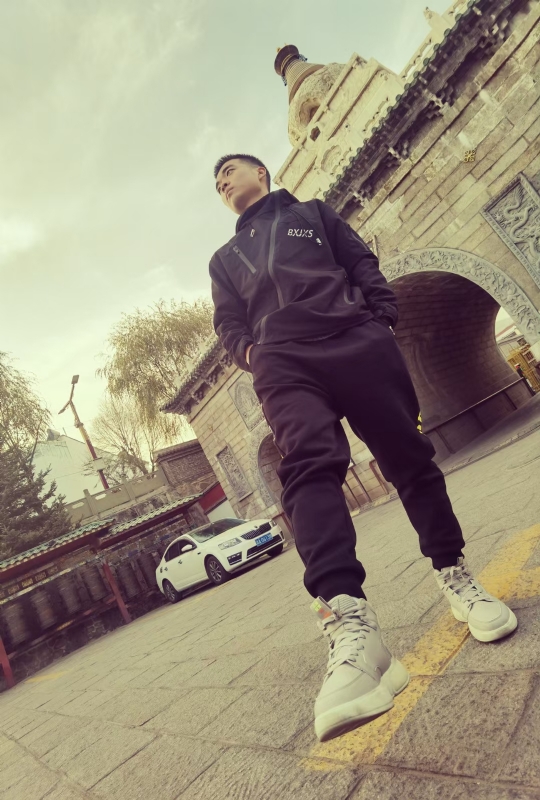 相会的第一张照片--潍坊相亲服务中心