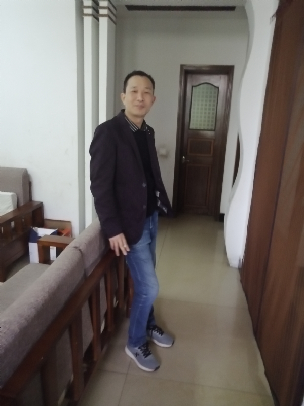 相亲相爱的第二张照片--潍坊相亲服务中心