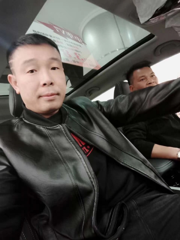 醉红尘的第一张照片--潍坊相亲服务中心