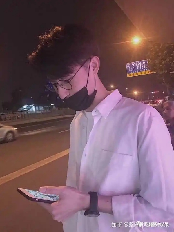 情圣的第一张照片--潍坊相亲服务中心