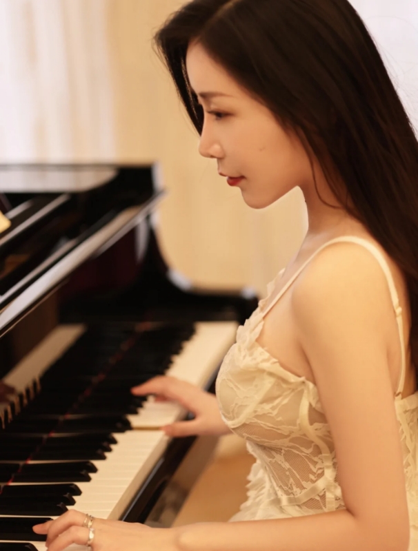 linlin的第二张照片--潍坊相亲服务中心