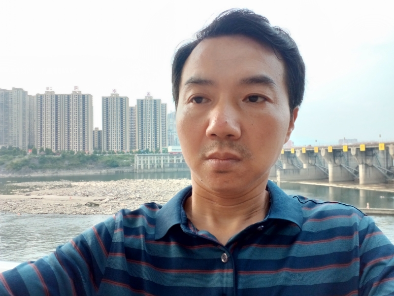 yangguang的第一张照片--潍坊相亲服务中心