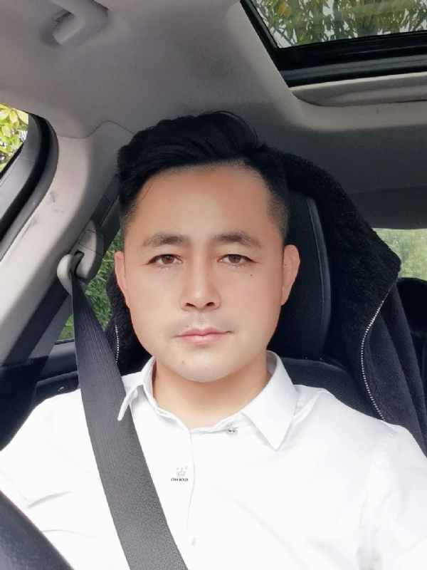 阿华大人的第二张照片--潍坊相亲服务中心