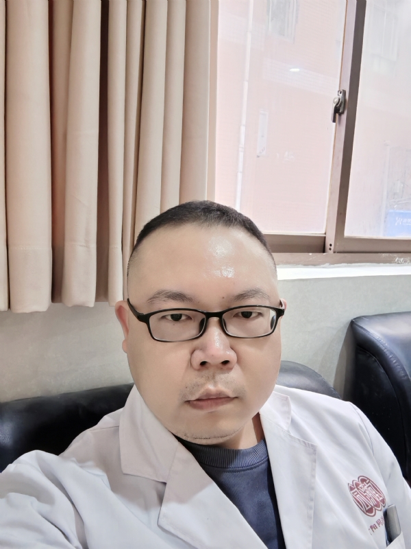 付强的第一张照片--潍坊相亲服务中心