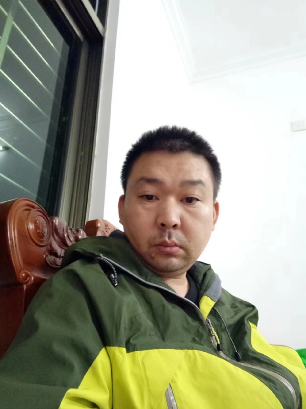 阿汤的第一张照片--潍坊相亲服务中心