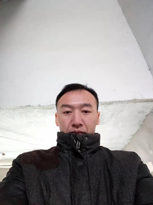 孤狼的第三张照片--潍坊相亲服务中心