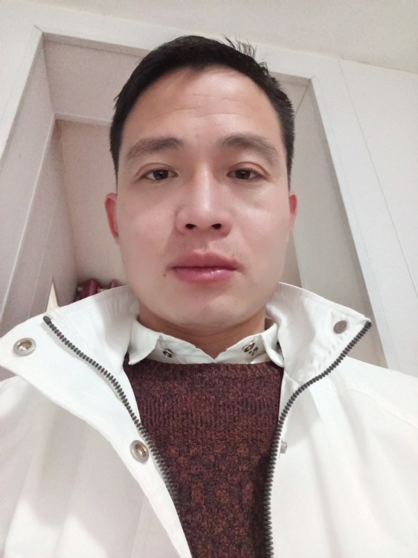 忧伤还是快乐的第一张照片--潍坊相亲服务中心