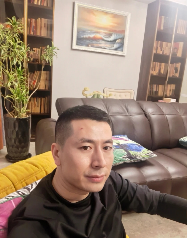 Gs的第二张照片--潍坊相亲服务中心