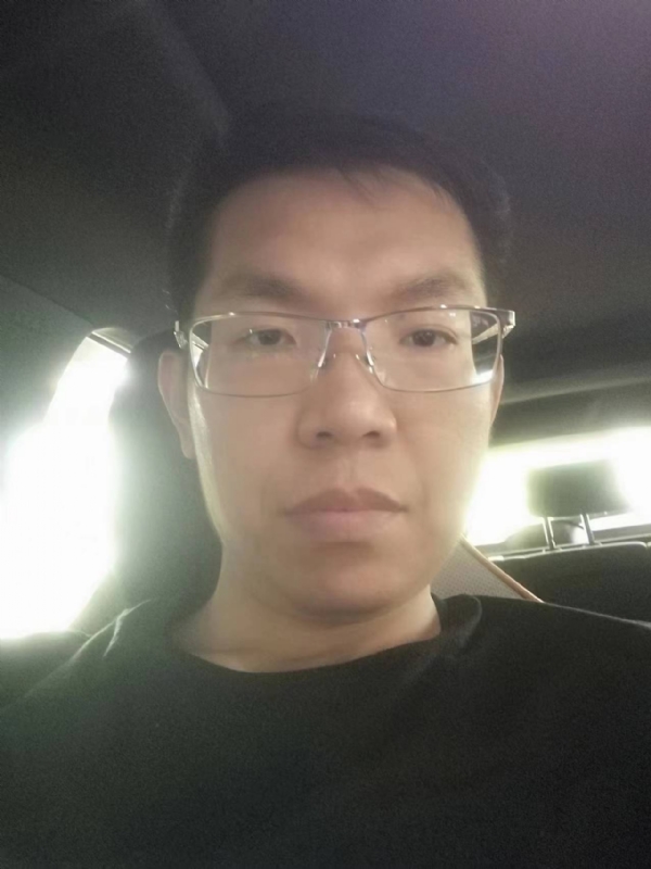 小黑包的第二张照片--潍坊相亲服务中心