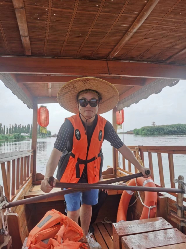 小龙虾的第二张照片--潍坊相亲服务中心