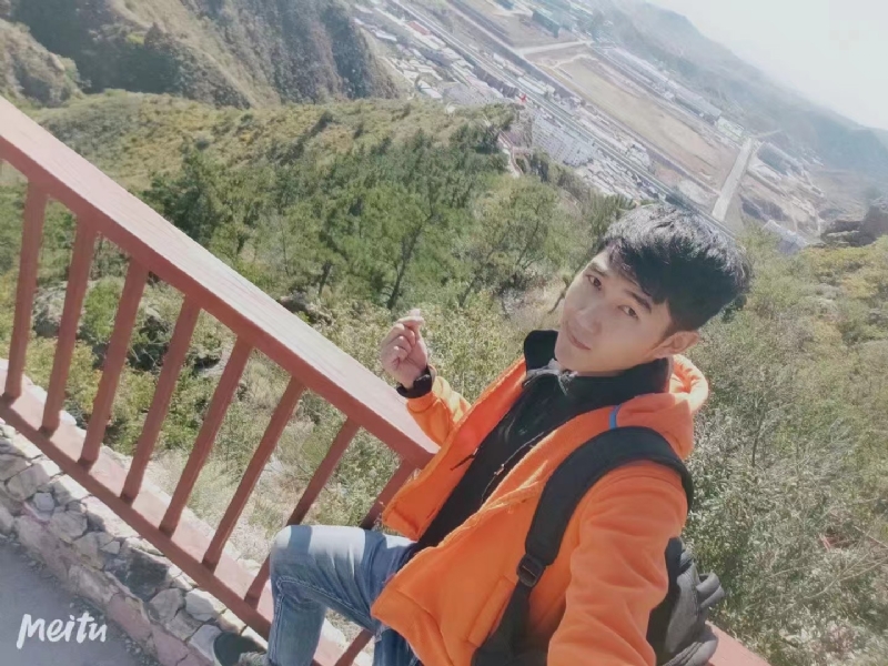 小啊鹏的第一张照片--潍坊相亲服务中心