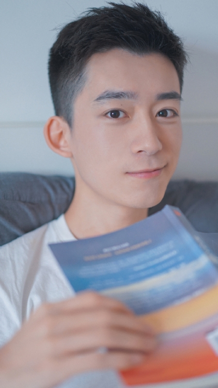 顾飞的第一张照片--潍坊相亲服务中心