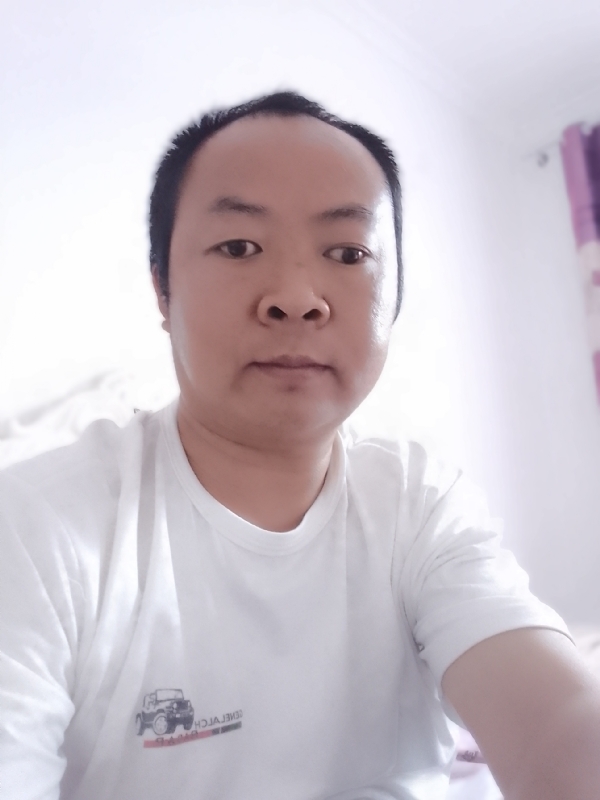 张家小伙子的第四张照片--潍坊相亲服务中心