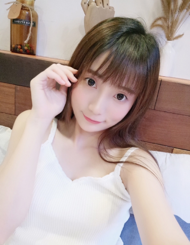 周悦的第四张照片--潍坊相亲服务中心