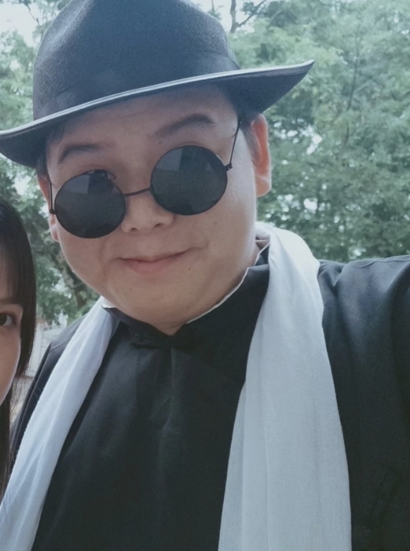 小路口的第一张照片--潍坊相亲服务中心