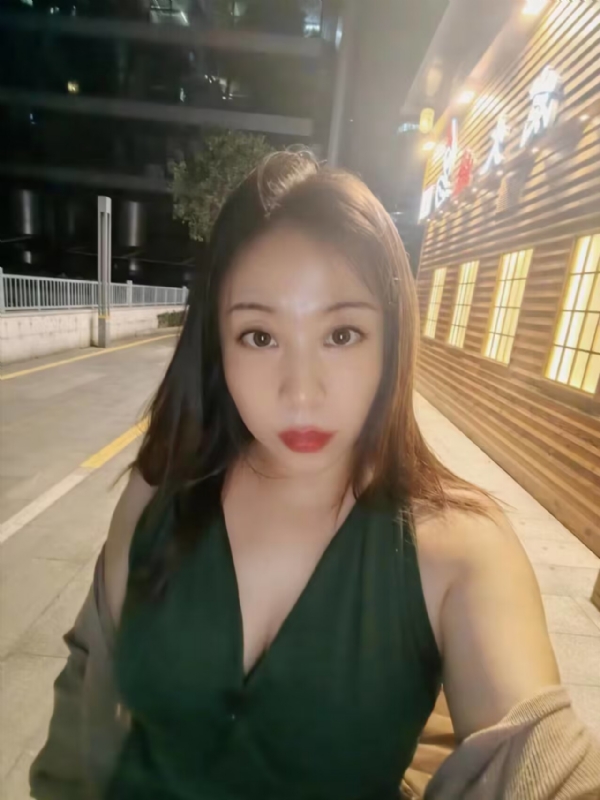 叶子青青的第三张照片--潍坊相亲服务中心