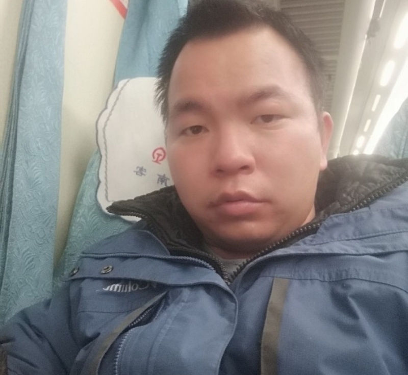 淡定的第一张照片--潍坊相亲服务中心