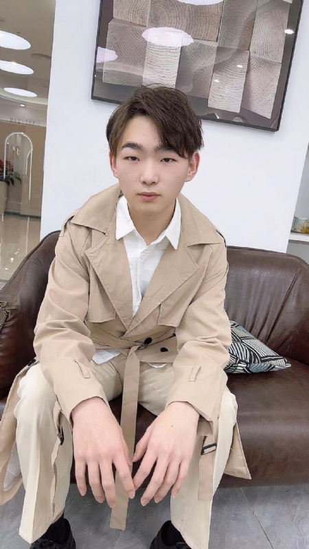 啊哲的第二张照片--潍坊相亲服务中心