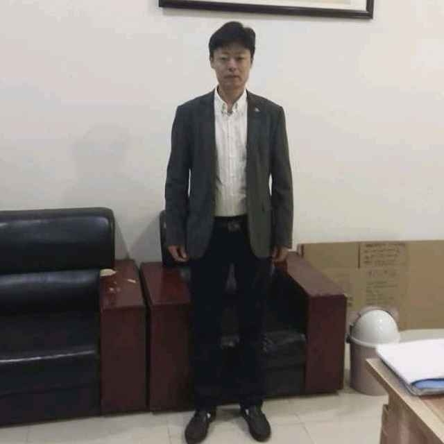 蓝天白云的第一张照片--潍坊相亲服务中心