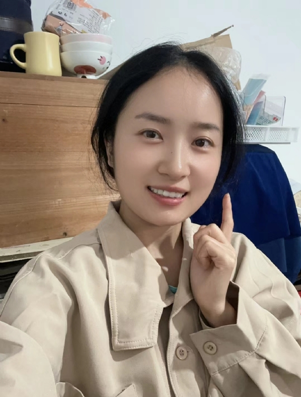 多喝热水的第一张照片--潍坊相亲服务中心