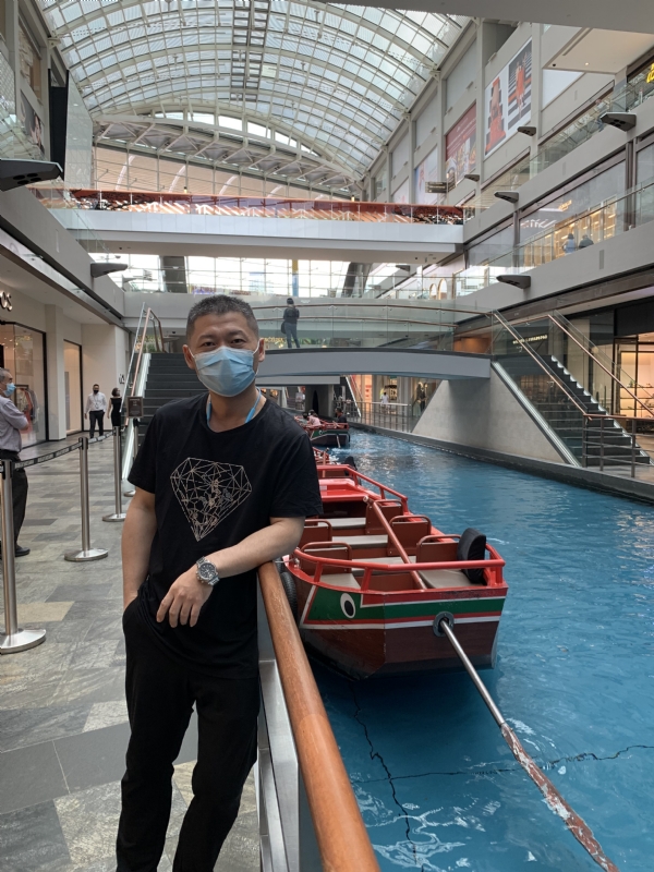 冬天的第一张照片--潍坊相亲服务中心